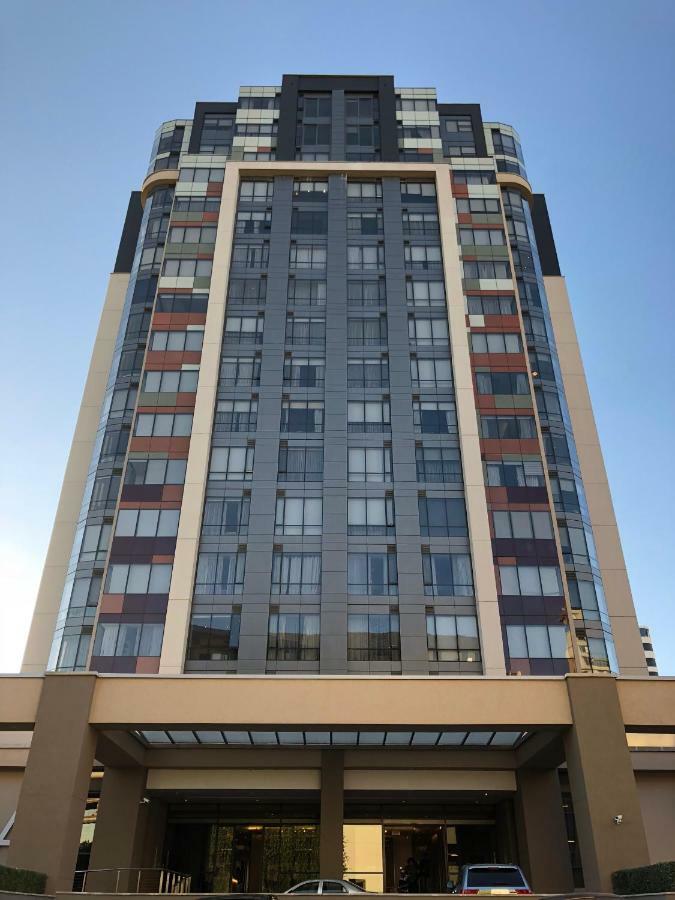 Sandton Skye Suites Johannesburg Esterno foto