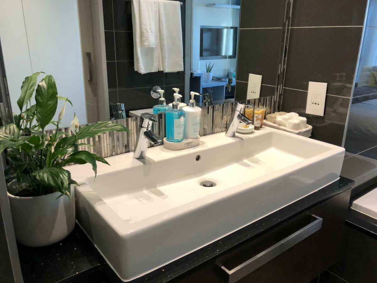 Sandton Skye Suites Johannesburg Esterno foto